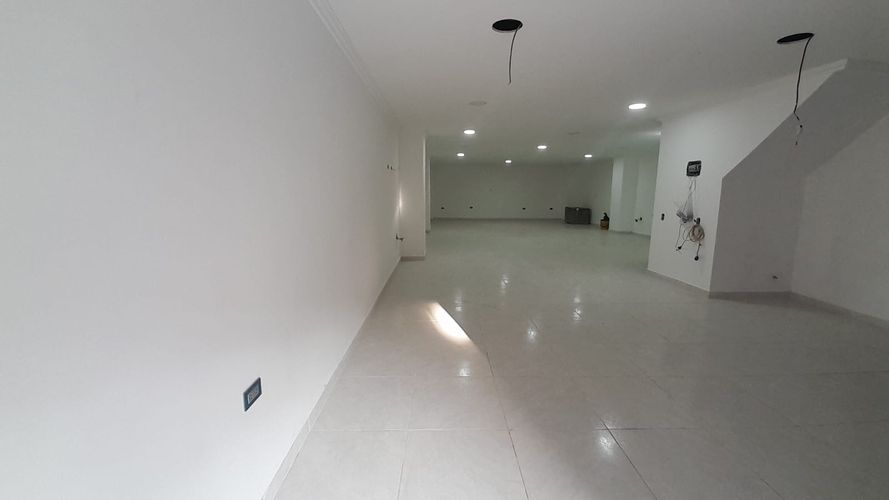 Local en arriendo en Cabañas, Bello, 120 m² · foto 6 de 8