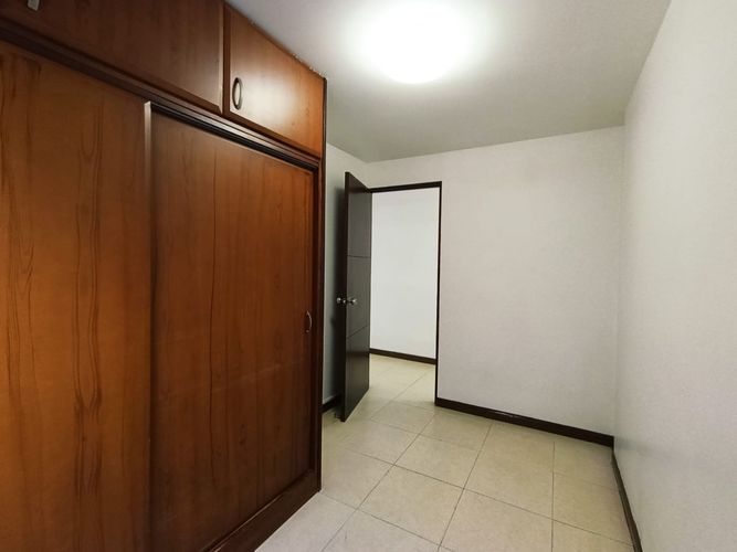 Apartamento de 3 alcobas en arriendo en Laureles, Medellín, 95 m² · foto 9 de 20