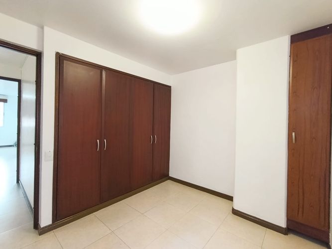 Apartamento de 3 alcobas en arriendo en Laureles, Medellín, 95 m² · foto 15 de 20
