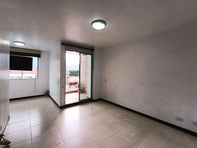Apartamento de 3 alcobas en arriendo en Laureles, Medellín, 95 m² · foto 16 de 20