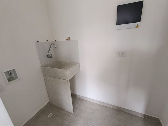 Apartamento de 2 alcobas en arriendo en Loma De La Doctora, Sabaneta, 71 m² · foto 6 de 19