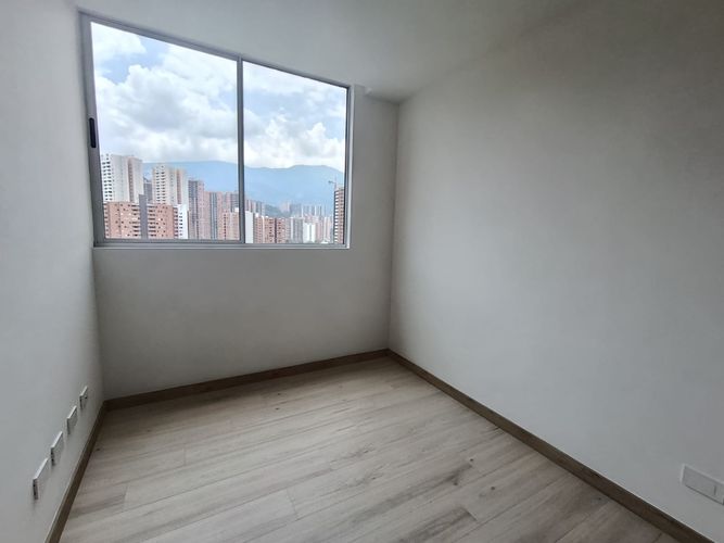 Apartamento de 2 alcobas en arriendo en Loma De La Doctora, Sabaneta, 71 m² · foto 11 de 19