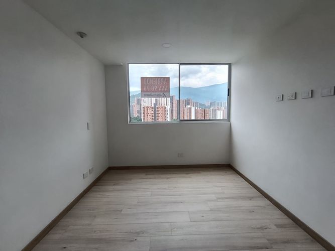 Apartamento de 2 alcobas en arriendo en Loma De La Doctora, Sabaneta, 71 m² · foto 15 de 19