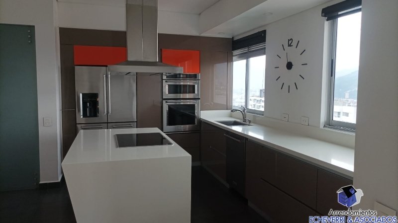 Apartamento en Arriendo en La Cuenca, Envigado en La Cuenca