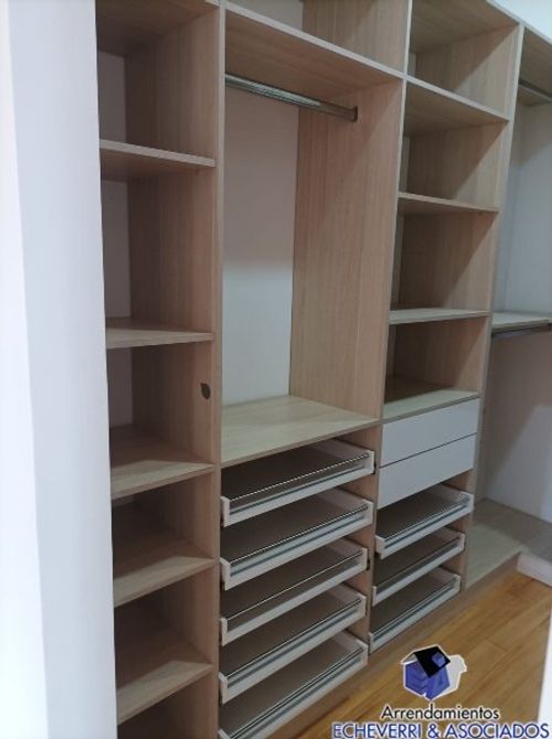 Apartamento de 3 alcobas en arriendo en La Cuenca, Envigado, 306 m² · foto 5 de 11