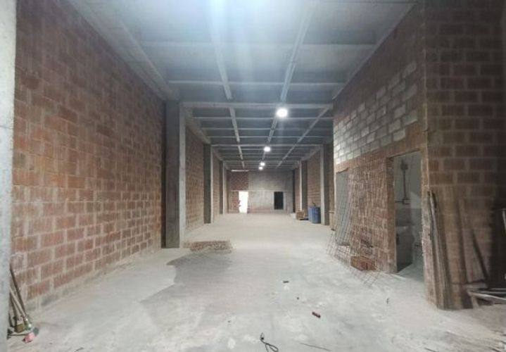 Bodega en arriendo en Trinidad, Medellín, 253 m² · foto 3 de 10