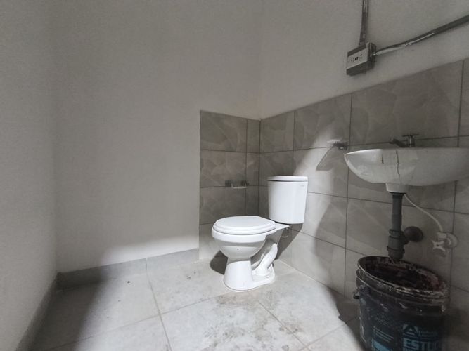 Bodega en arriendo en Trinidad, Medellín, 253 m² · foto 6 de 10