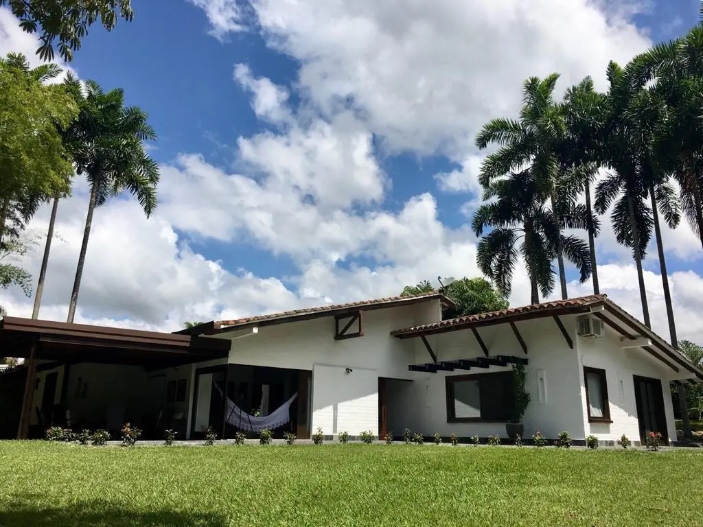 Casa en venta en San Jose Sur, Pereira · foto 3 de 14