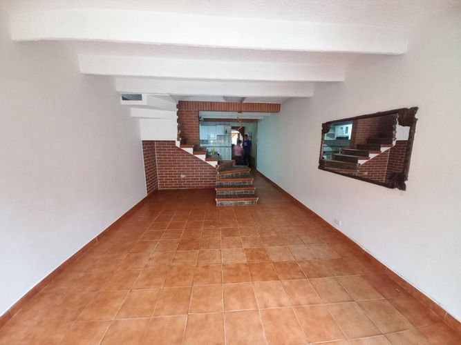 Casa de 3 alcobas en venta en Jordan, Ibagué, 118 m² · foto 5 de 23