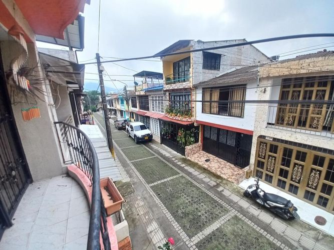 Casa de 3 alcobas en venta en Jordan, Ibagué, 118 m² · foto 13 de 23