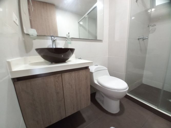 Apartamento de 3 alcobas en venta en Picaleña Y Mirolindo, Ibagué, 79 m² · foto 13 de 24