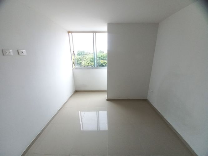 Apartamento de 3 alcobas en venta en Picaleña Y Mirolindo, Ibagué, 79 m² · foto 14 de 24