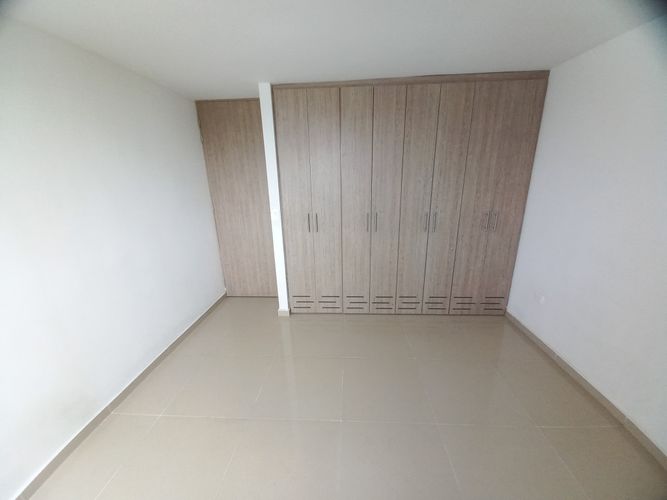 Apartamento de 3 alcobas en venta en Picaleña Y Mirolindo, Ibagué, 79 m² · foto 17 de 24