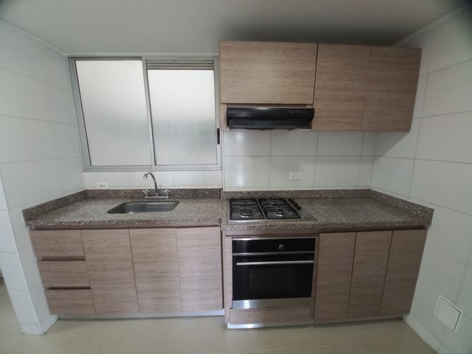Apartamento de 3 alcobas en venta en Picaleña Y Mirolindo, Ibagué, 79 m² · foto 18 de 24