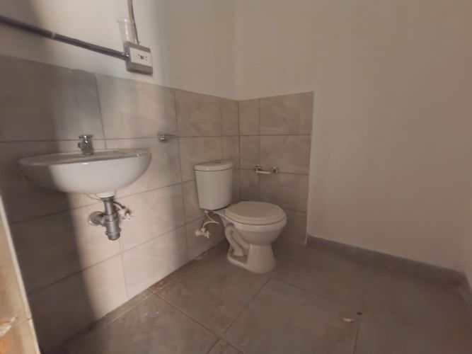 Bodega en arriendo en Trinidad, Medellín, 253 m² · foto 13 de 13