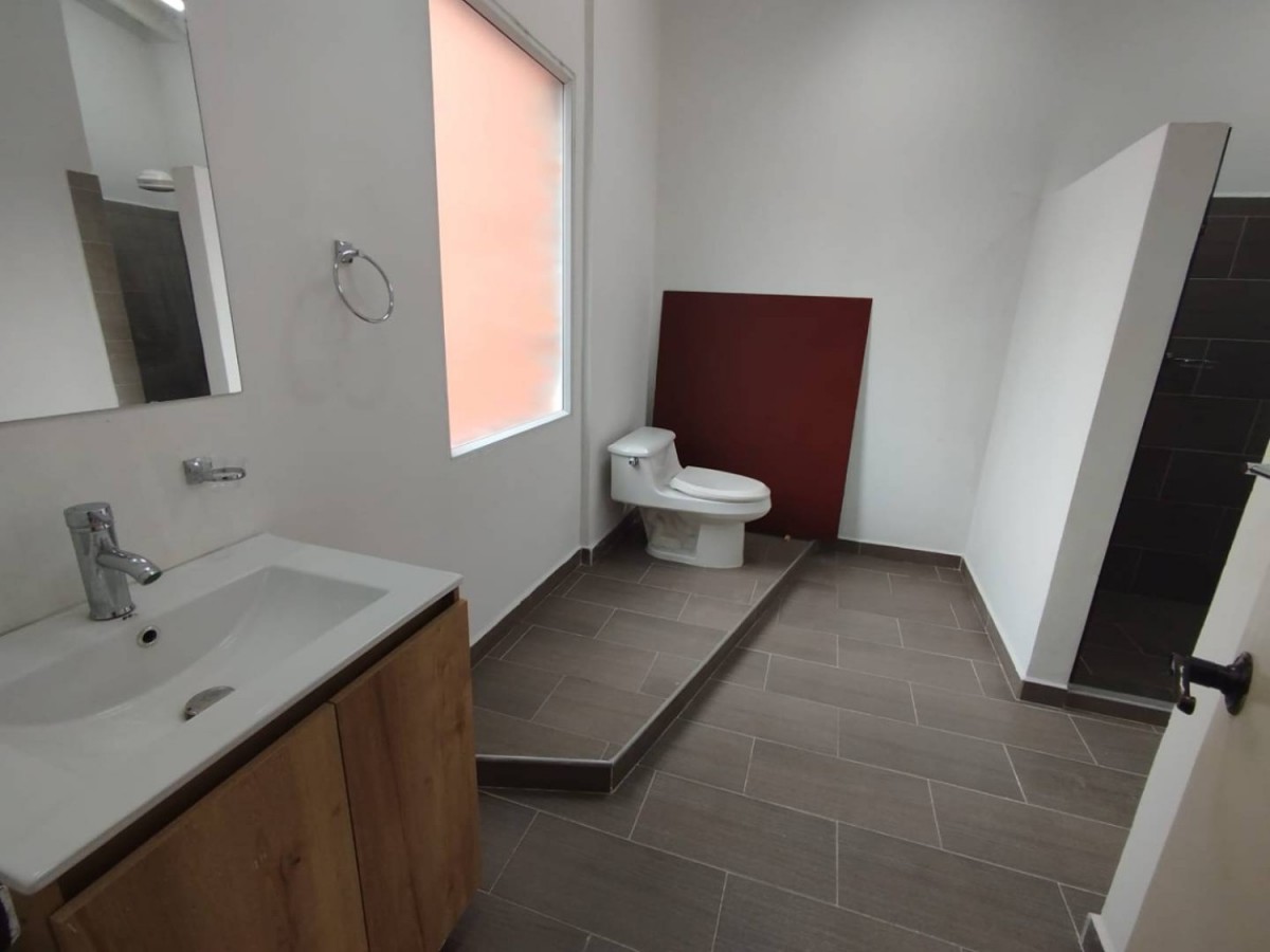 Apartamento en arriendo en Laureles, Medellín · foto 11 de 19