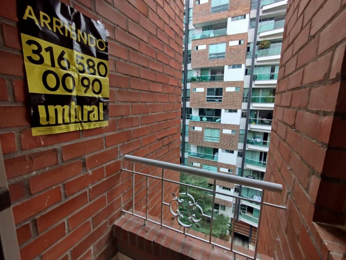 Apartamento en arriendo en Laureles, Medellín · foto 19 de 19