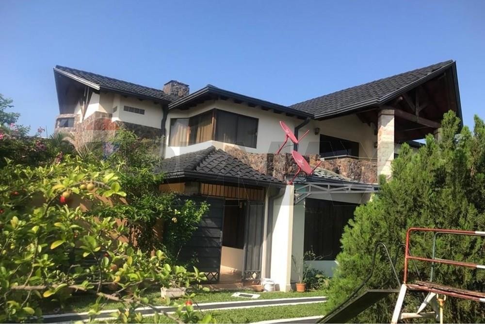 Residencia Premium en Venta en Lambaré. 415,000 $ (C.L.) — foto 2