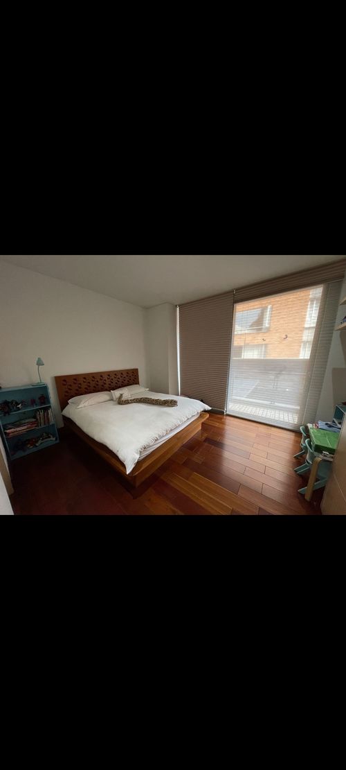Apartamento de 3 alcobas en venta en El Virrey, Bogotá, 277 m² · foto 14 de 15