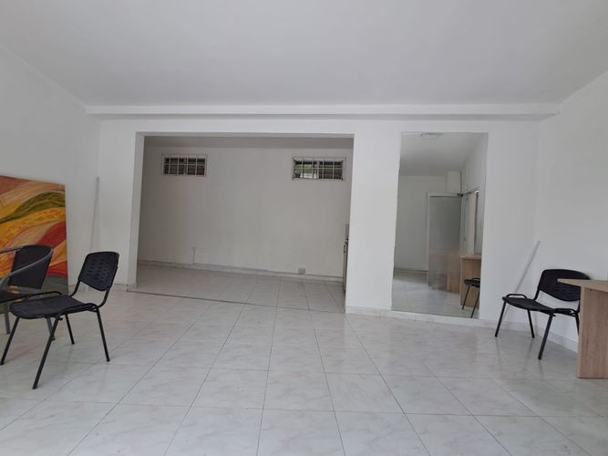 Oficina en arriendo en Pinares, Pereira, 45 m² · foto 6 de 9