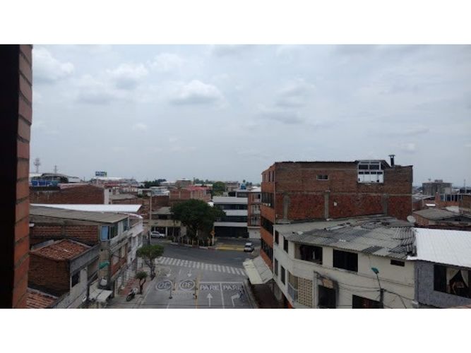 Edificio en venta en Bretaña, Cali, 1200 m² · foto 6 de 22