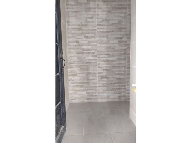 Edificio en venta en Bretaña, Cali, 1200 m² · foto 11 de 22