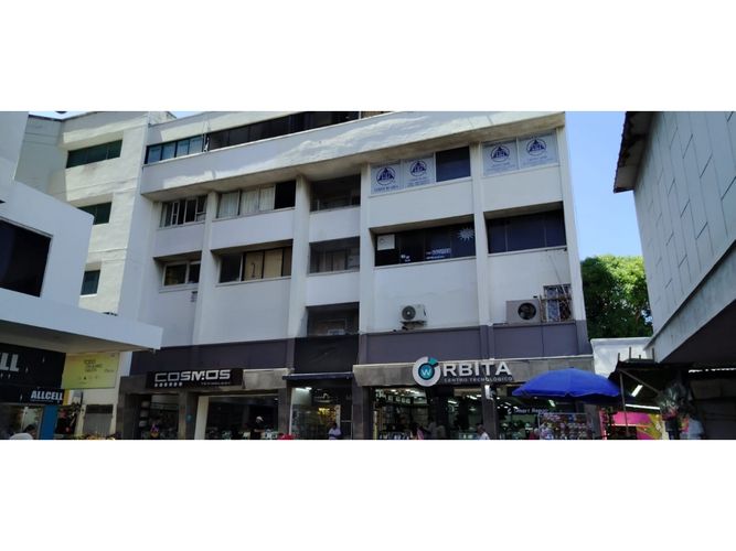 Edificio en venta en Cartagena De Indias, Cartagena, 1543 m² · foto 2 de 12
