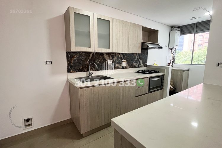 Apartamento de 3 alcobas en venta en Castropol, Medellín, 98 m² · foto 6 de 24