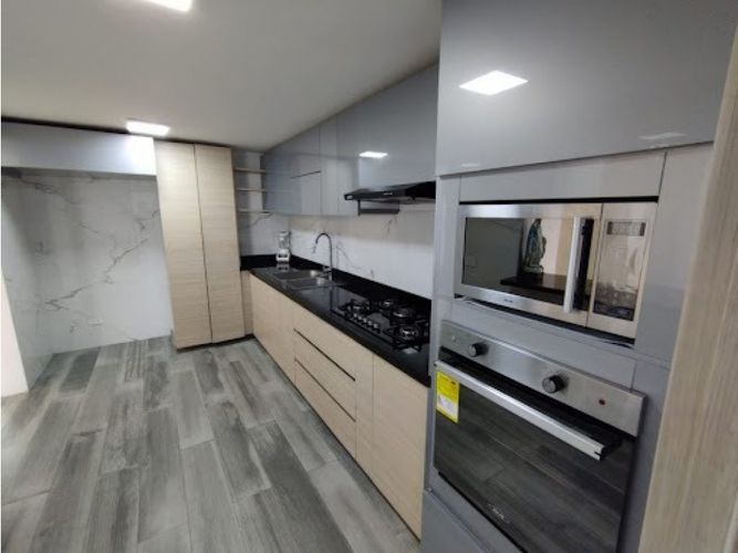 Casa de 6 alcobas en venta en Pasoancho, Cali, 250 m² · foto 8 de 24