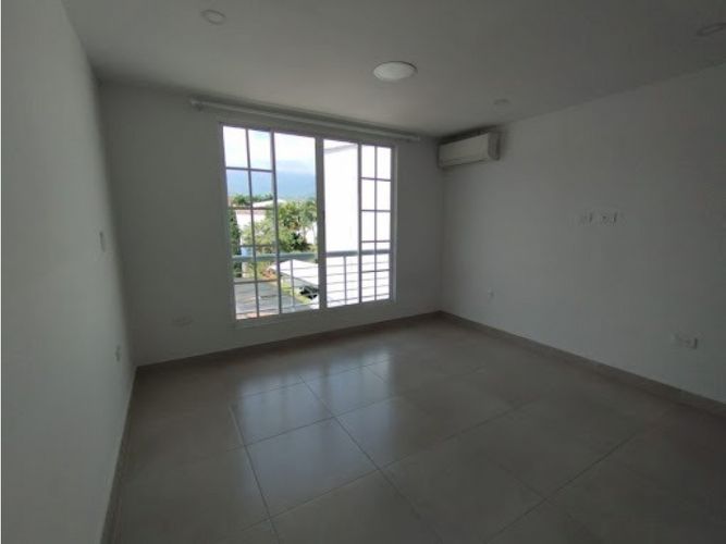 Casa de 6 alcobas en venta en Pasoancho, Cali, 250 m² · foto 11 de 24