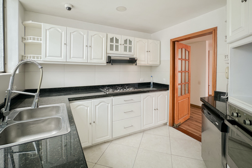 Apartamento en venta en Rincon Del Chico, Bogotá · foto 5 de 24