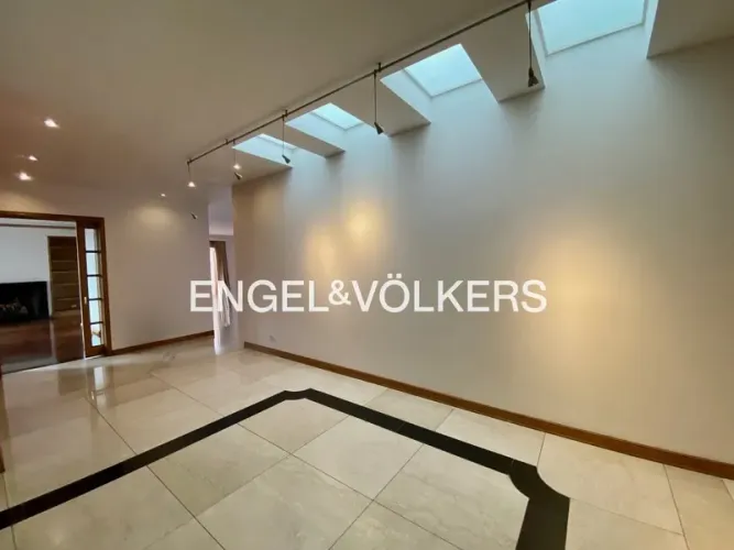 Apartamento de 4 alcobas en venta en Los Rosales, Bogotá, 480 m² · foto 5 de 19