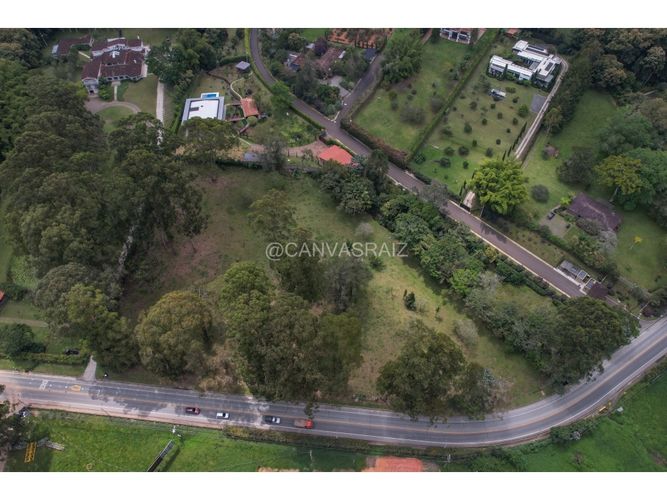 Lote en venta en Guayabito, Rionegro, 19906 m² · foto 2 de 7