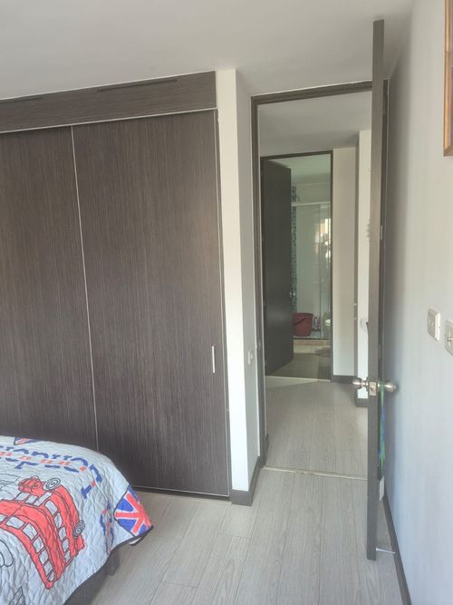 Apartamento de 3 alcobas en venta en Santa Teresa, Bogotá, 80 m² · foto 6 de 13
