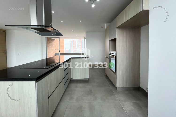 Apartamento de 2 alcobas en arriendo en Castropol, Medellín, 117 m² · foto 7 de 24