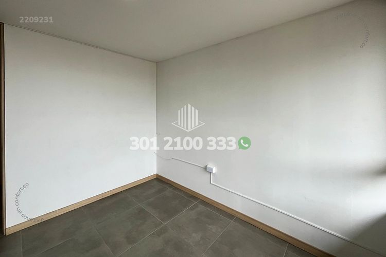 Apartamento de 2 alcobas en arriendo en Castropol, Medellín, 117 m² · foto 13 de 24