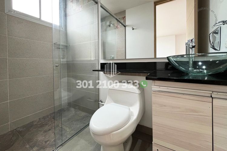 Apartamento de 2 alcobas en arriendo en Castropol, Medellín, 117 m² · foto 18 de 24