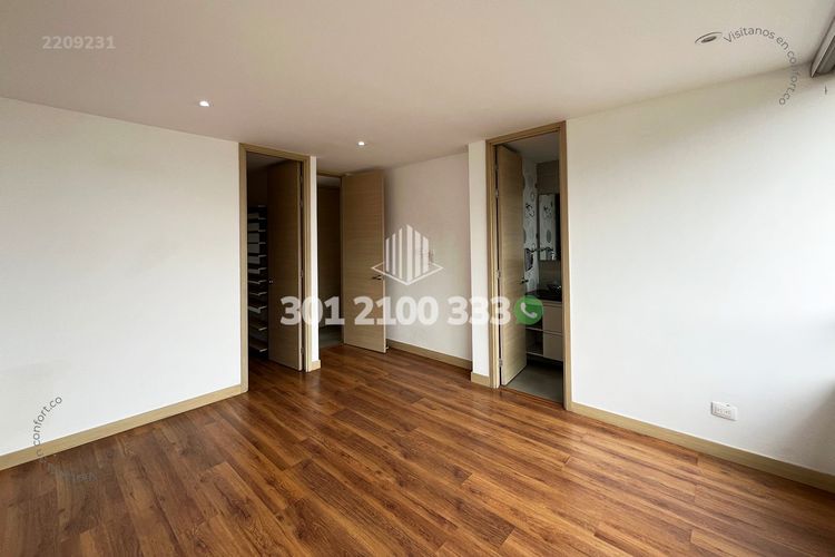 Apartamento de 2 alcobas en arriendo en Castropol, Medellín, 117 m² · foto 21 de 24