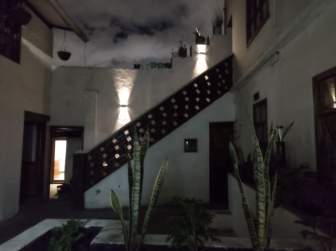 Casa de 18 alcobas en venta en Parque Nacional, Bogotá, 790 m² · foto 2 de 13