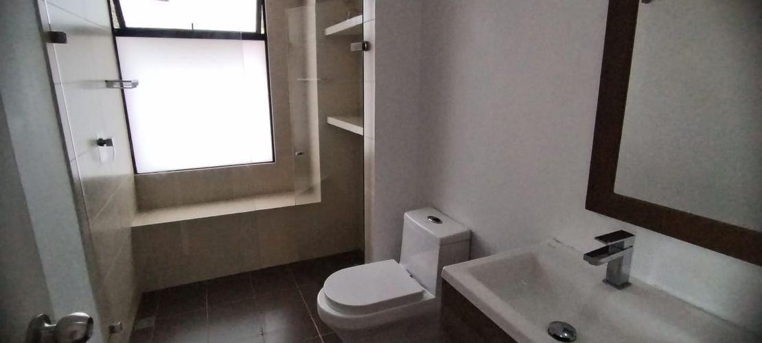 Apartamento de 2 alcobas en arriendo en Las Lomas, Medellín, 70 m² · foto 4 de 19