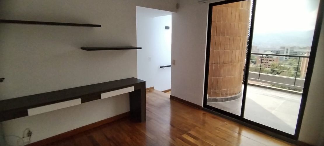 Apartamento de 2 alcobas en arriendo en Las Lomas, Medellín, 70 m² · foto 7 de 19