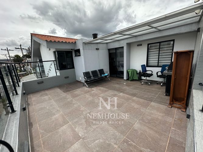 Casa de 4 alcobas en venta en Pontevedra, Bogotá, 385 m² · foto 14 de 22