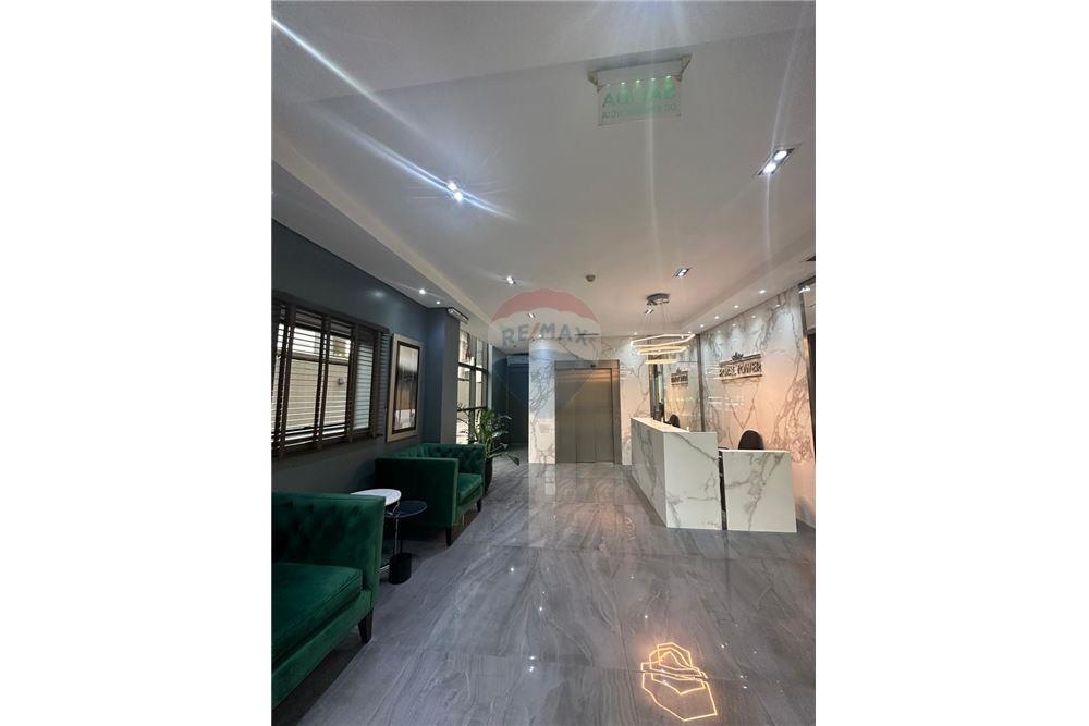 Alquilo Oficina Corporativa ¨Edificio Royal¨ — foto 3
