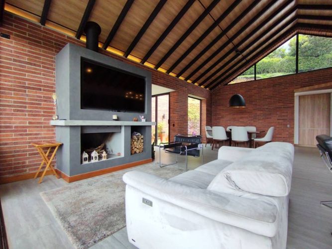 Casa de 2 alcobas en arriendo en La Clara, Guarne, 290 m² · foto 11 de 24