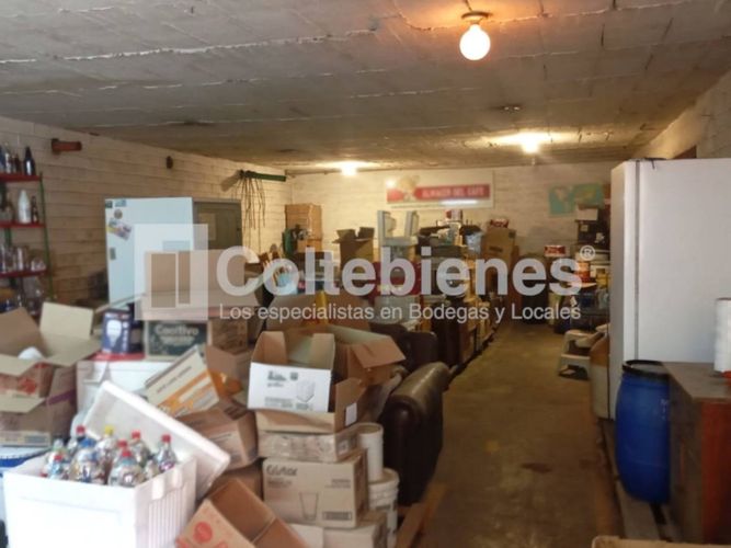 Bodega en venta en Suramérica, Itagüí, 1800 m² · foto 15 de 23