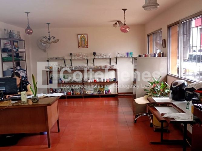 Bodega en venta en Suramérica, Itagüí, 1800 m² · foto 18 de 23
