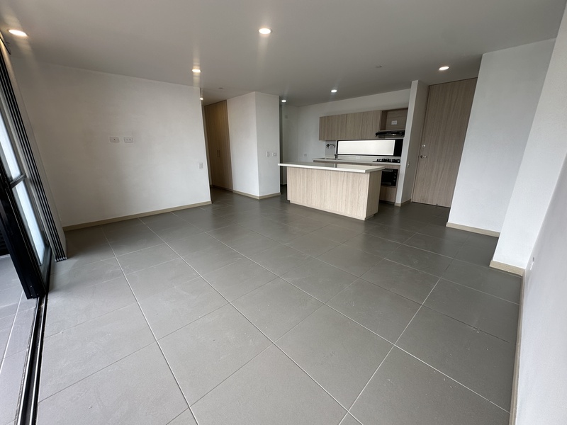 3BR Apartment in Loma del Escobero (115 m²) - 2
