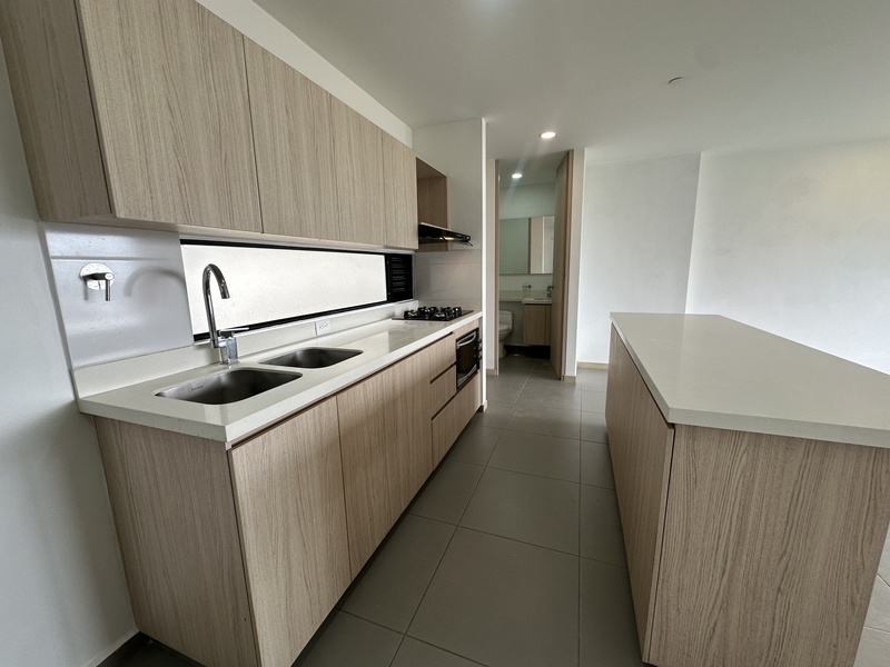 Apartaestudio en arriendo en Loma Del Escobero, Envigado · foto 5 de 22