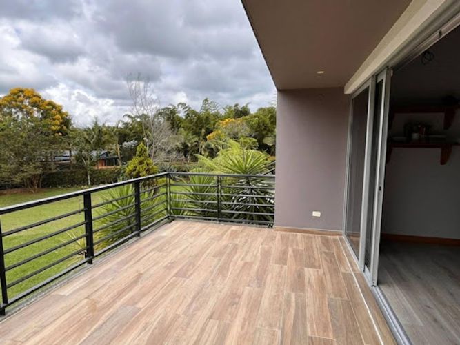 Finca en arriendo en Samaria, El Carmen de Viboral, 260 m² · foto 2 de 24