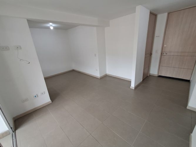 Apartamento de 2 alcobas en arriendo en Belén, Medellín, 71 m² · foto 4 de 20